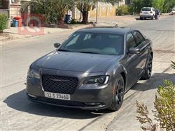 کرایسلەر 300